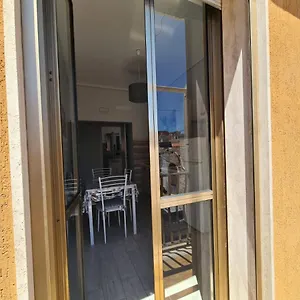 Nensi , Marina di Ragusa Italia
